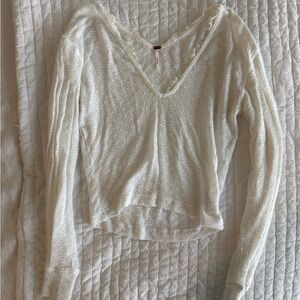 Lace Cream Longsleeve Top
